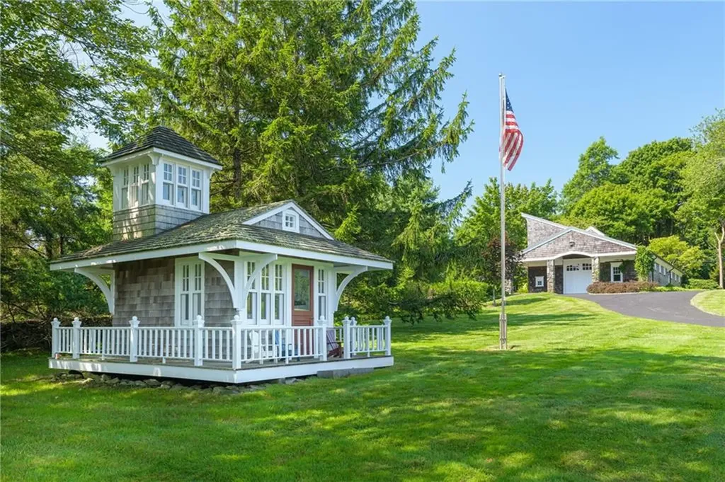 340 East Shore Road Jamestown RI 02835