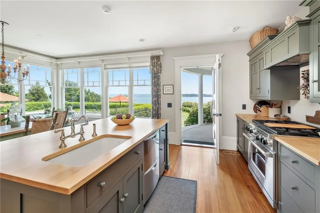 340 East Shore Road Jamestown RI 02835