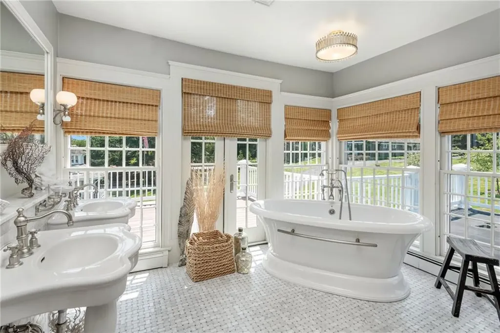 340 East Shore Road Jamestown RI 02835