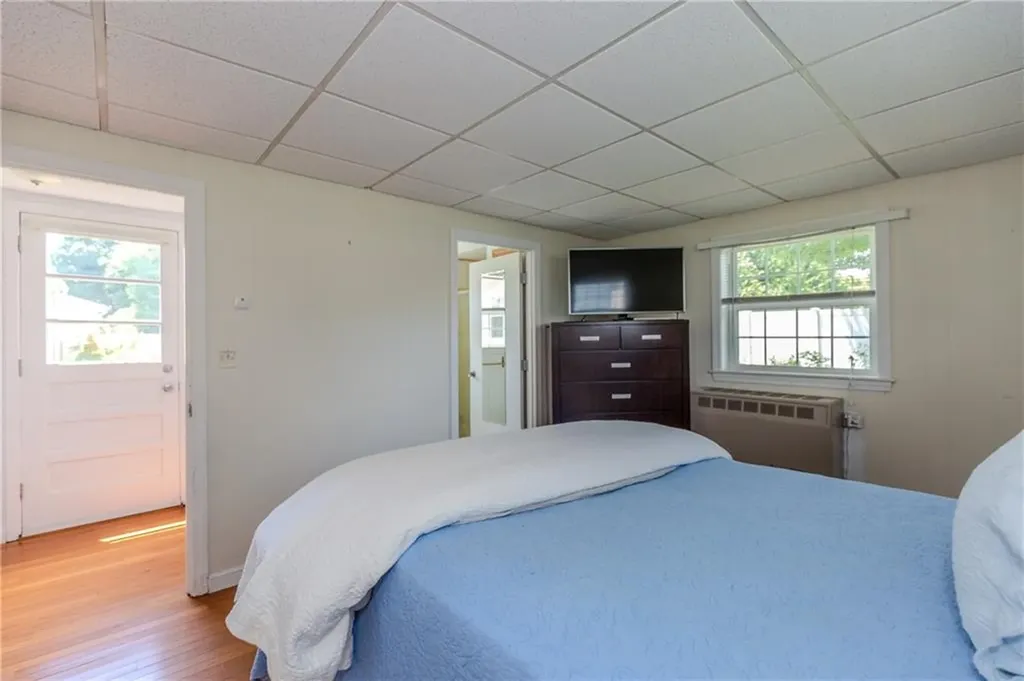 47 Foxcroft Avenue Warwick RI 02889