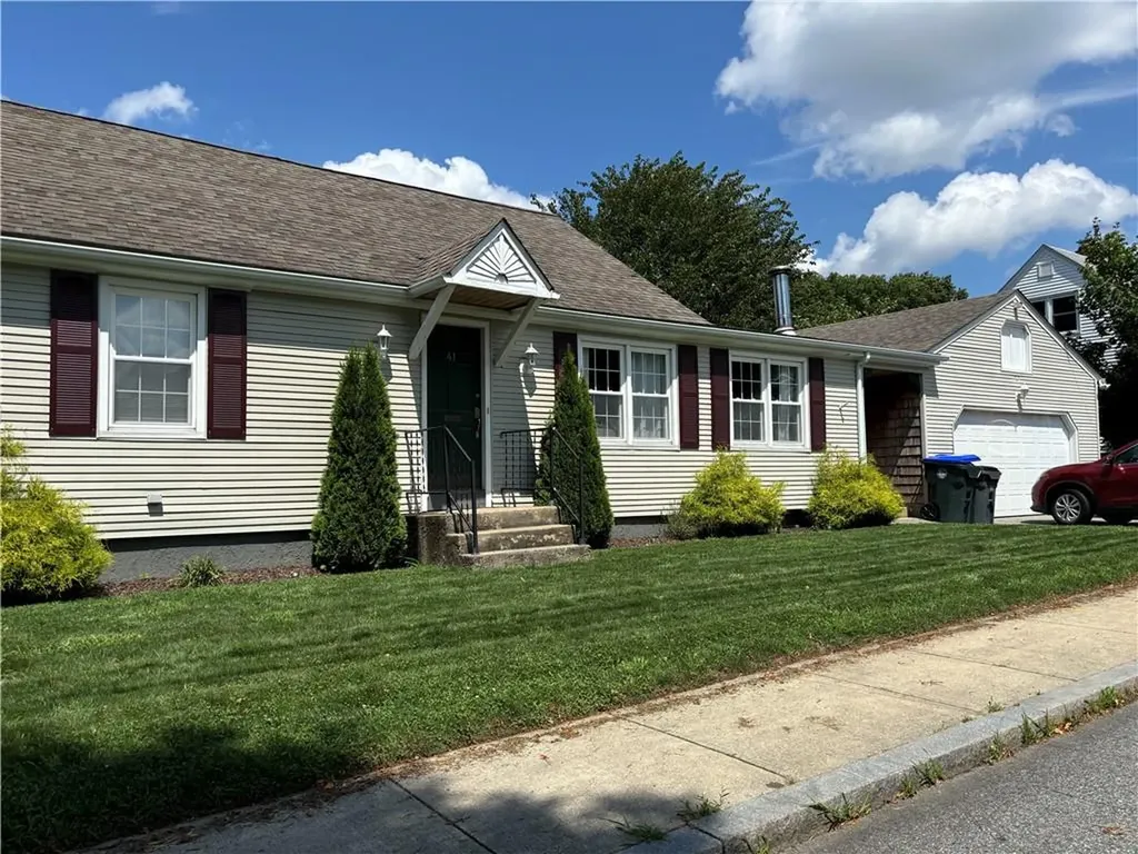 41 Erie Street Providence RI 02908