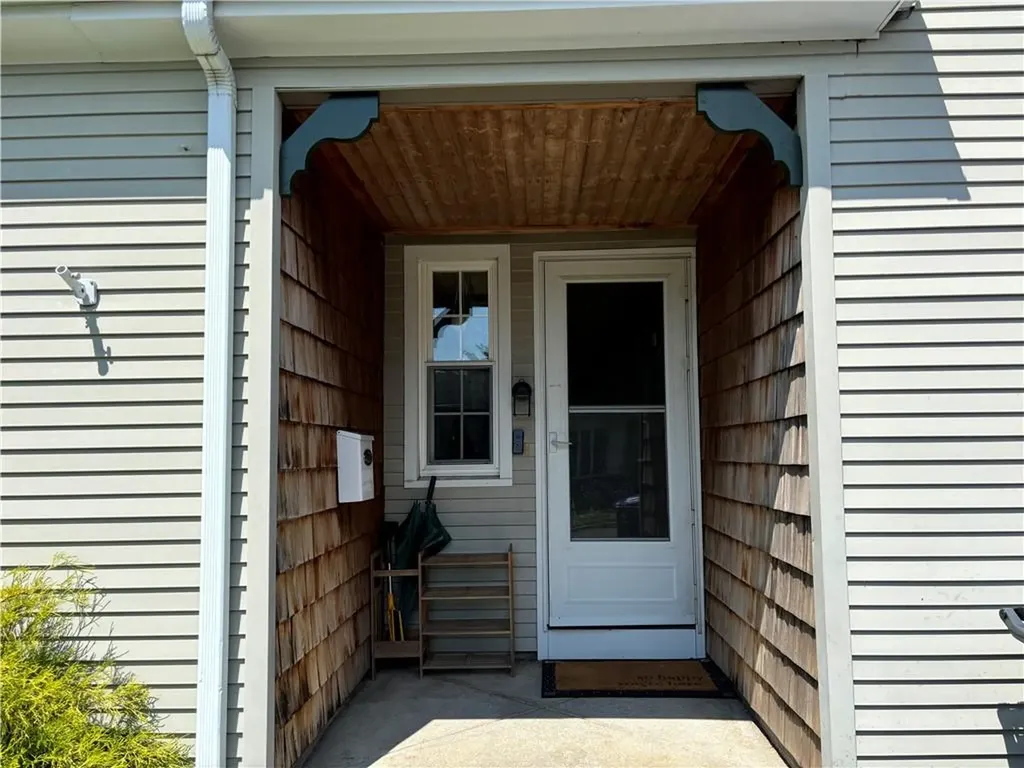 41 Erie Street Providence RI 02908