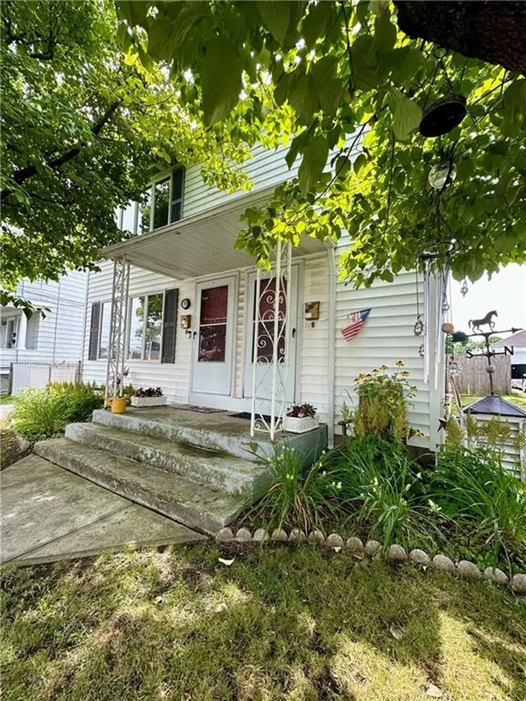 79 Slade Street Pawtucket RI 02861