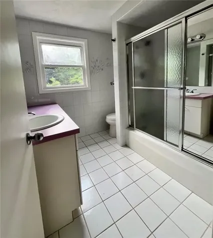 1065 Town Farm Road Coventry RI 02816