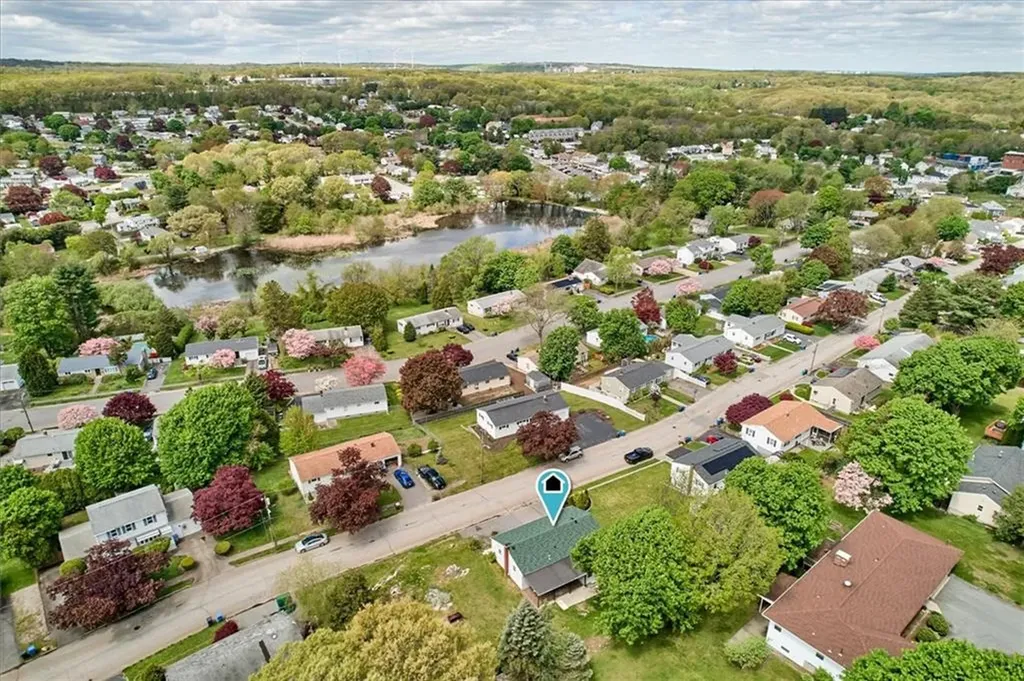 130 Woodland Avenue Cranston RI 02920