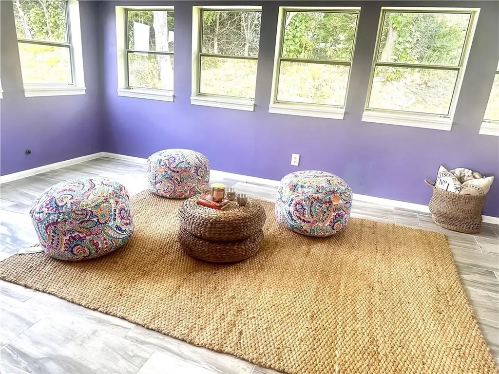 130 Woodland Avenue Cranston RI 02920