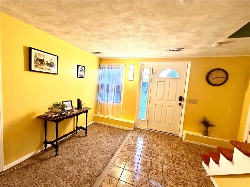 130 Woodland Avenue Cranston RI 02920