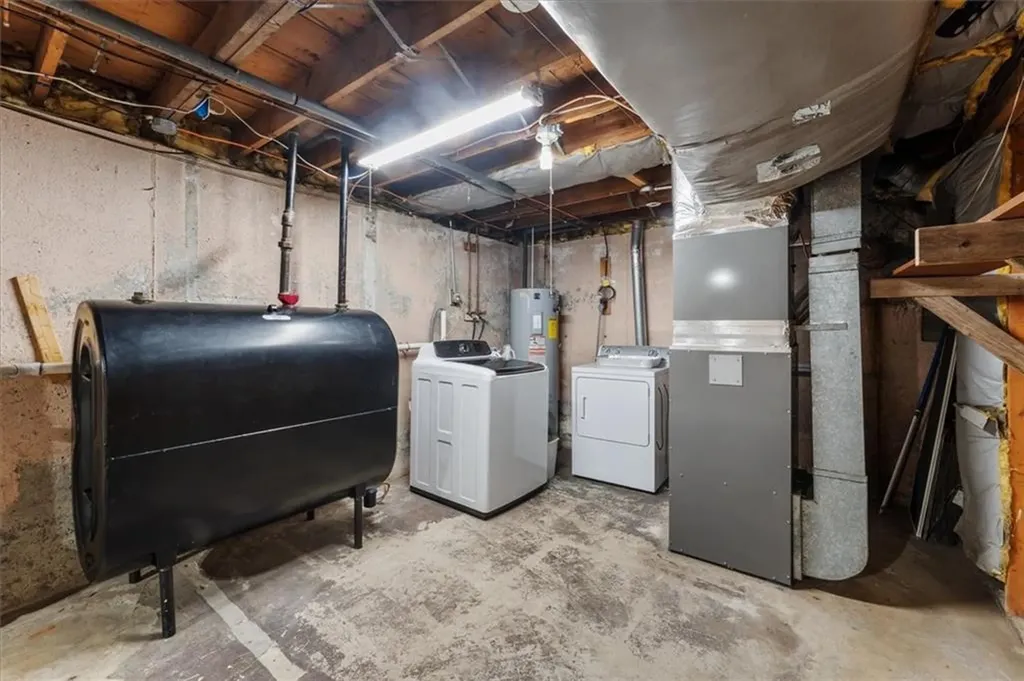 130 Woodland Avenue Cranston RI 02920