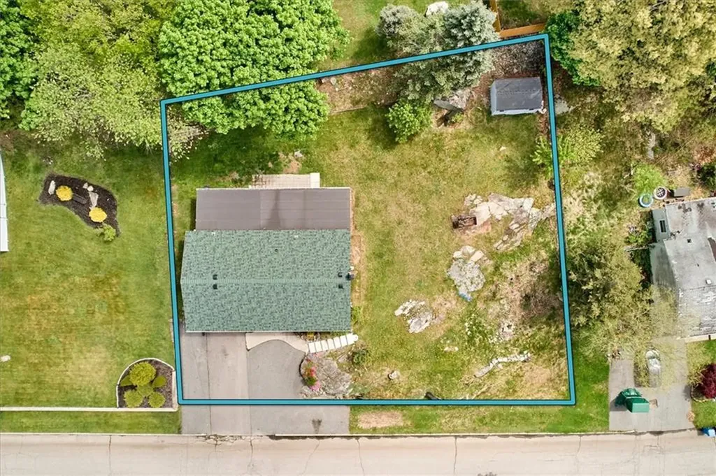 130 Woodland Avenue Cranston RI 02920