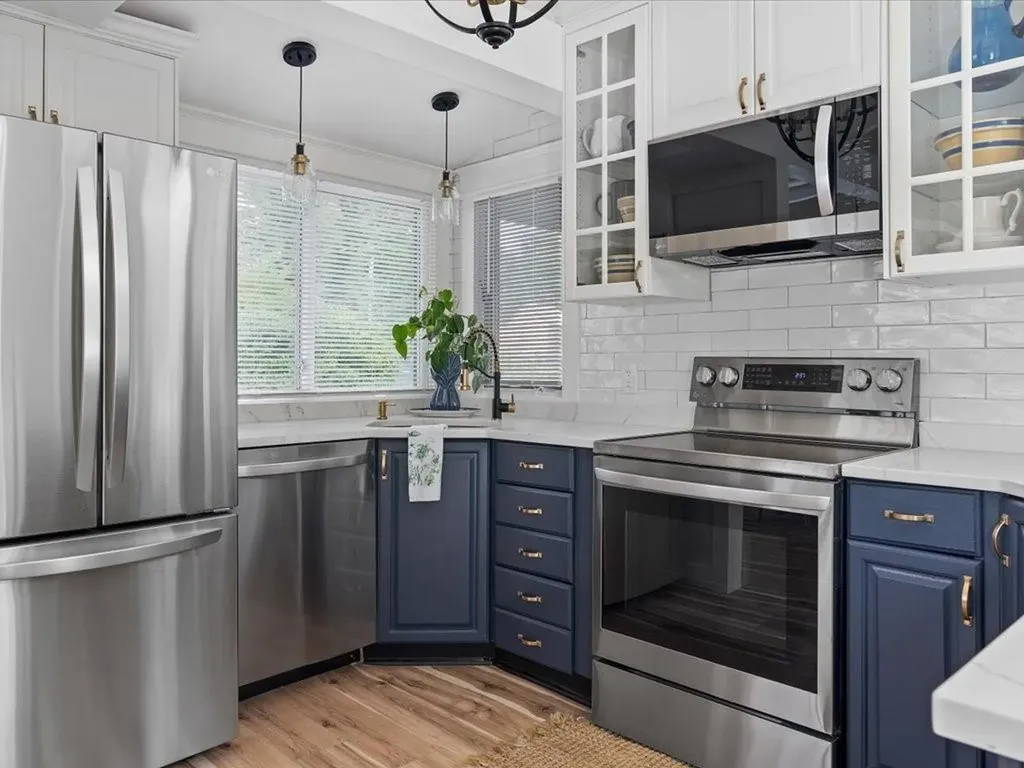 121 Steamboat Street Jamestown RI 02835