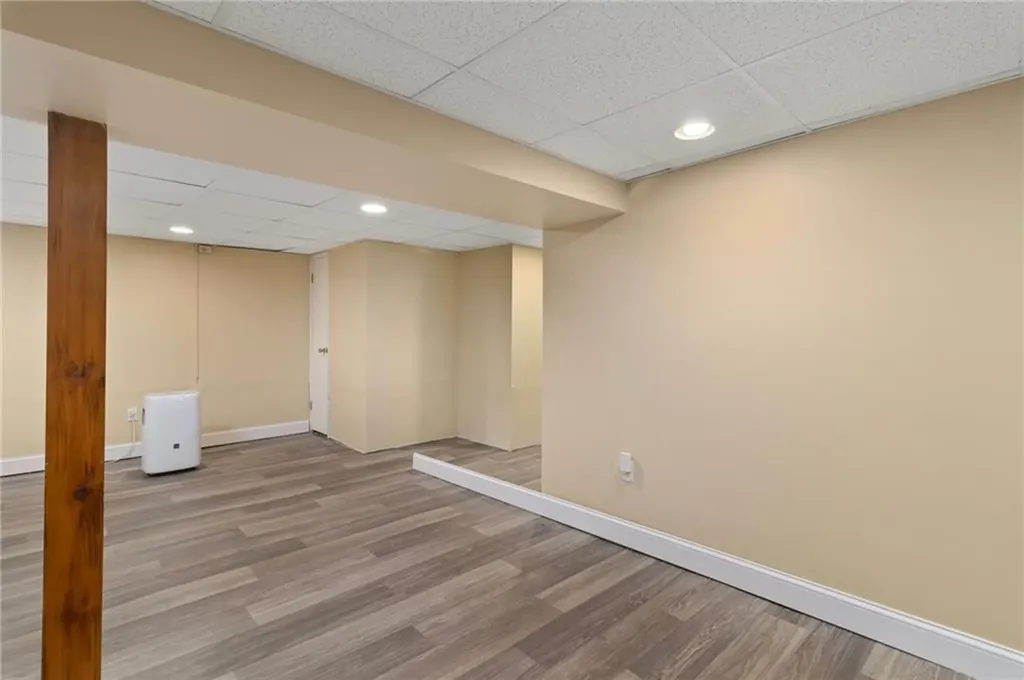 58 Hazael Street Providence RI 02908