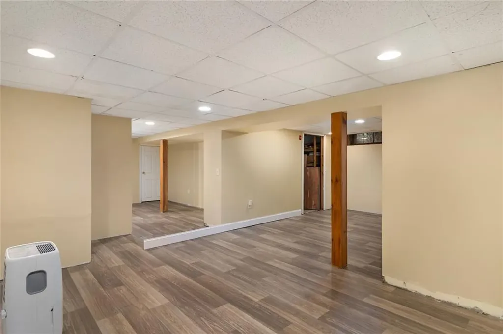 58 Hazael Street Providence RI 02908