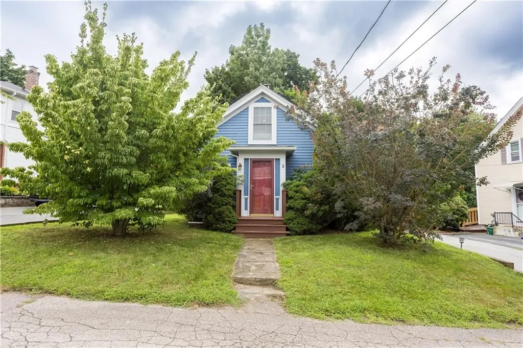 4 Terrace Avenue West Warwick RI 02893