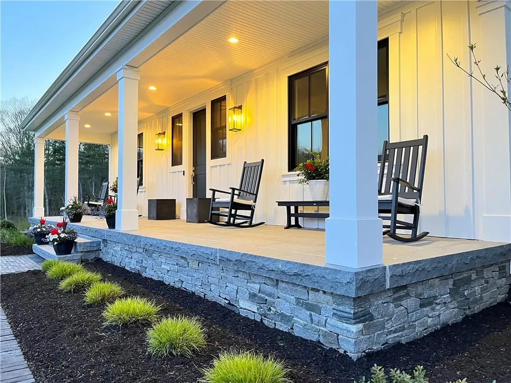 15 Chiswick Road Smithfield RI 02828