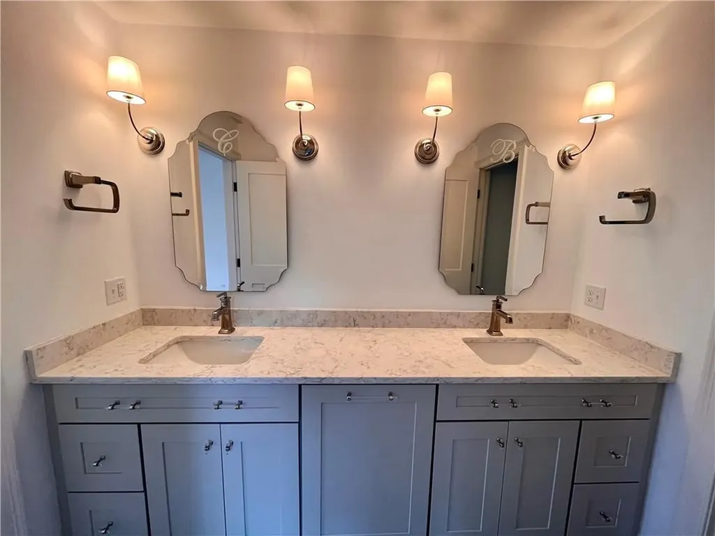 15 Chiswick Road Smithfield RI 02828