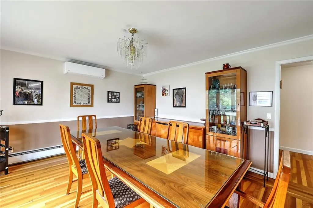 22 Glen Drive Providence RI 02906