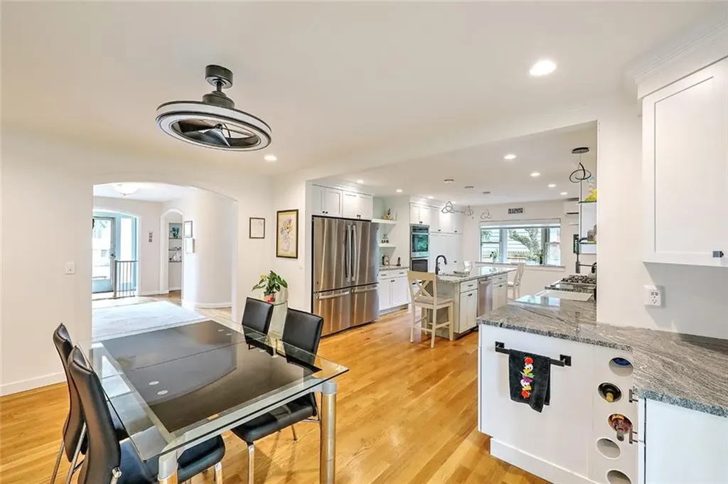 22 Glen Drive Providence RI 02906
