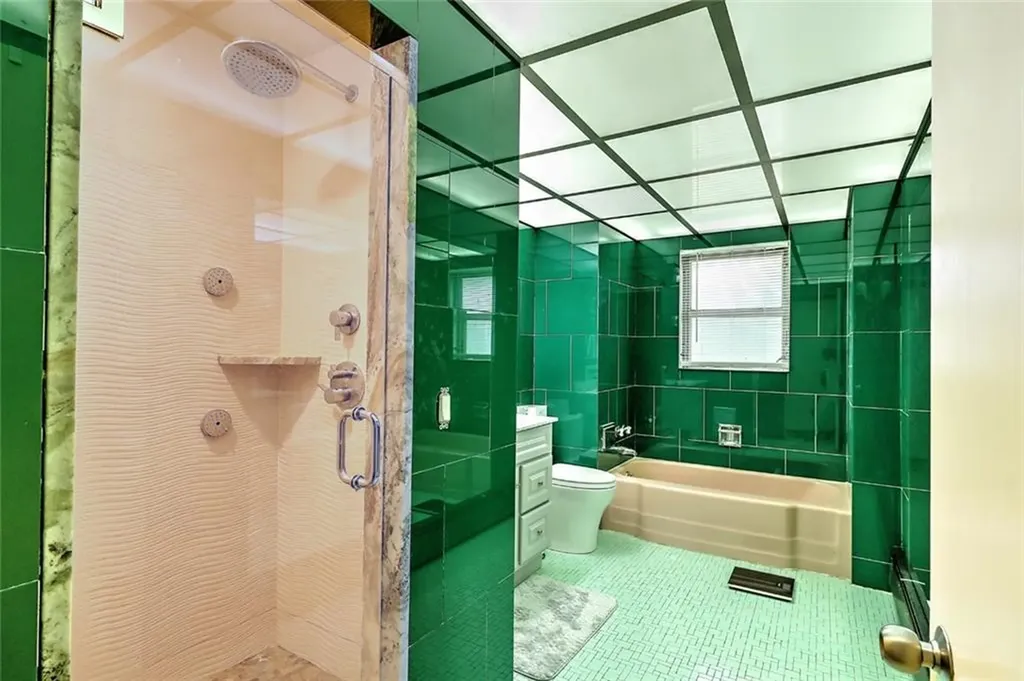 22 Glen Drive Providence RI 02906