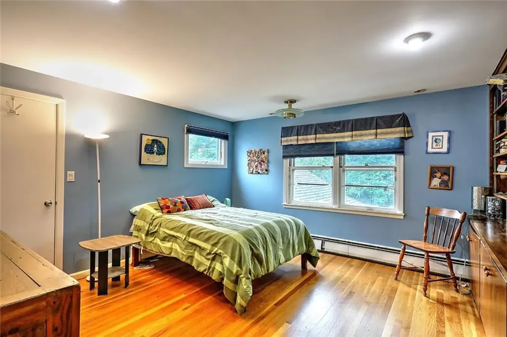 22 Glen Drive Providence RI 02906