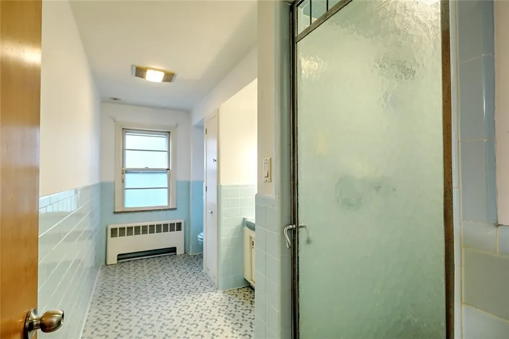 22 Glen Drive Providence RI 02906