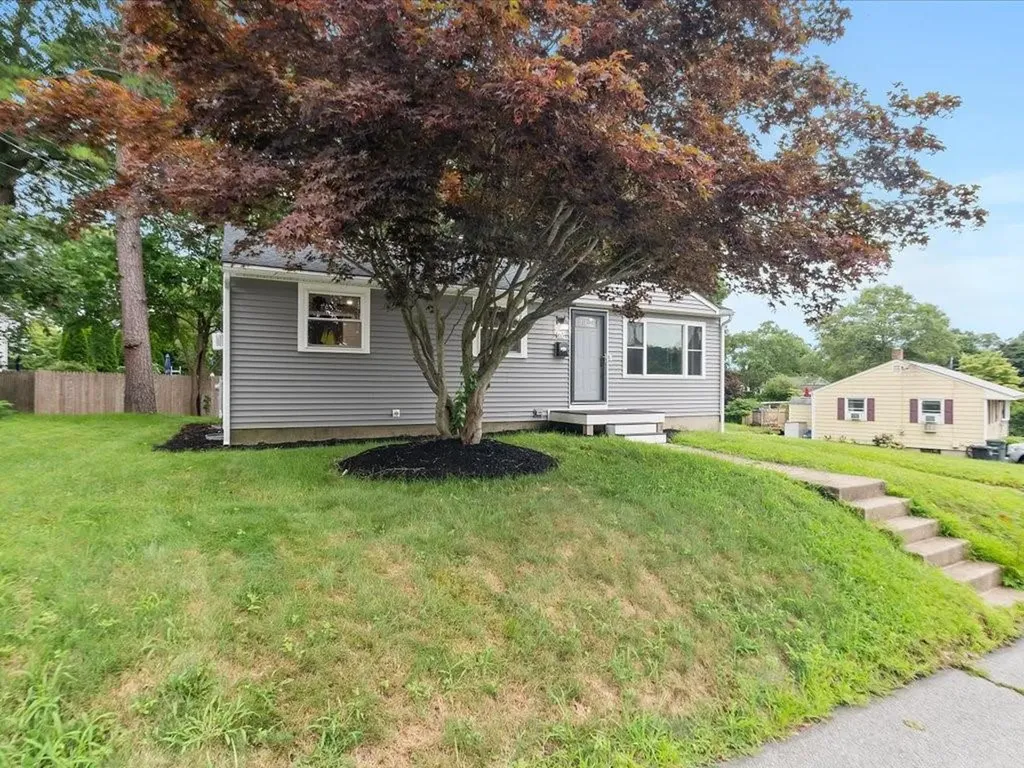 65 Roundway Drive Coventry RI 02816