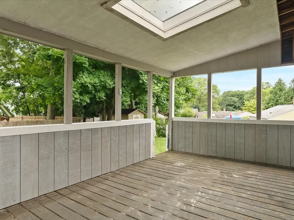 65 Roundway Drive Coventry RI 02816