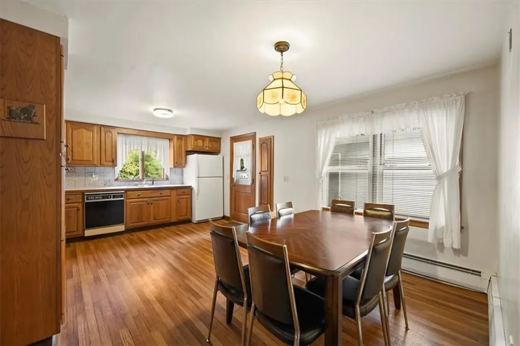 15 Washington Road Barrington RI 02806