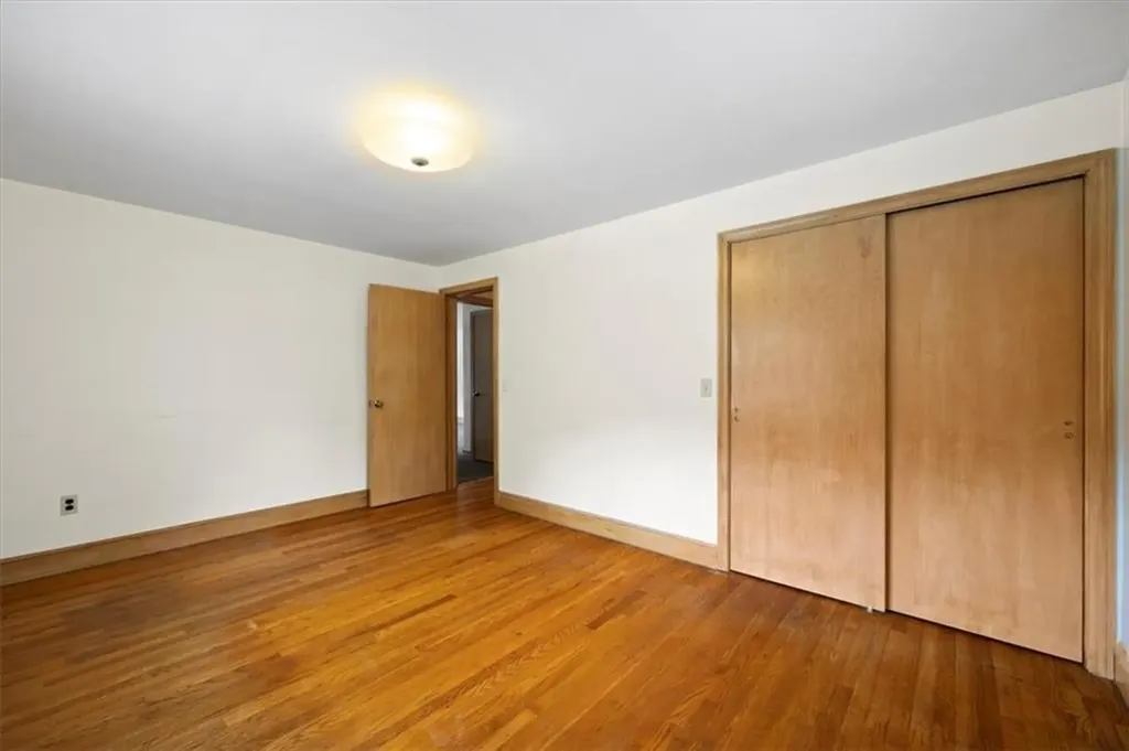 15 Washington Road Barrington RI 02806