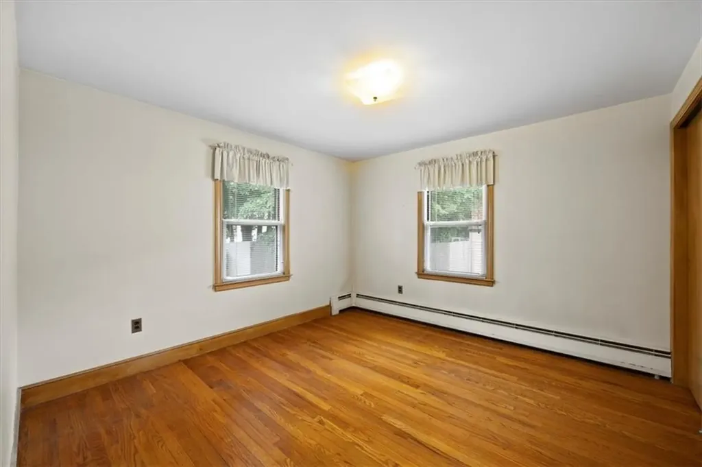 15 Washington Road Barrington RI 02806
