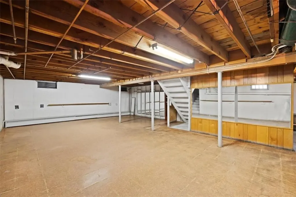 15 Washington Road Barrington RI 02806