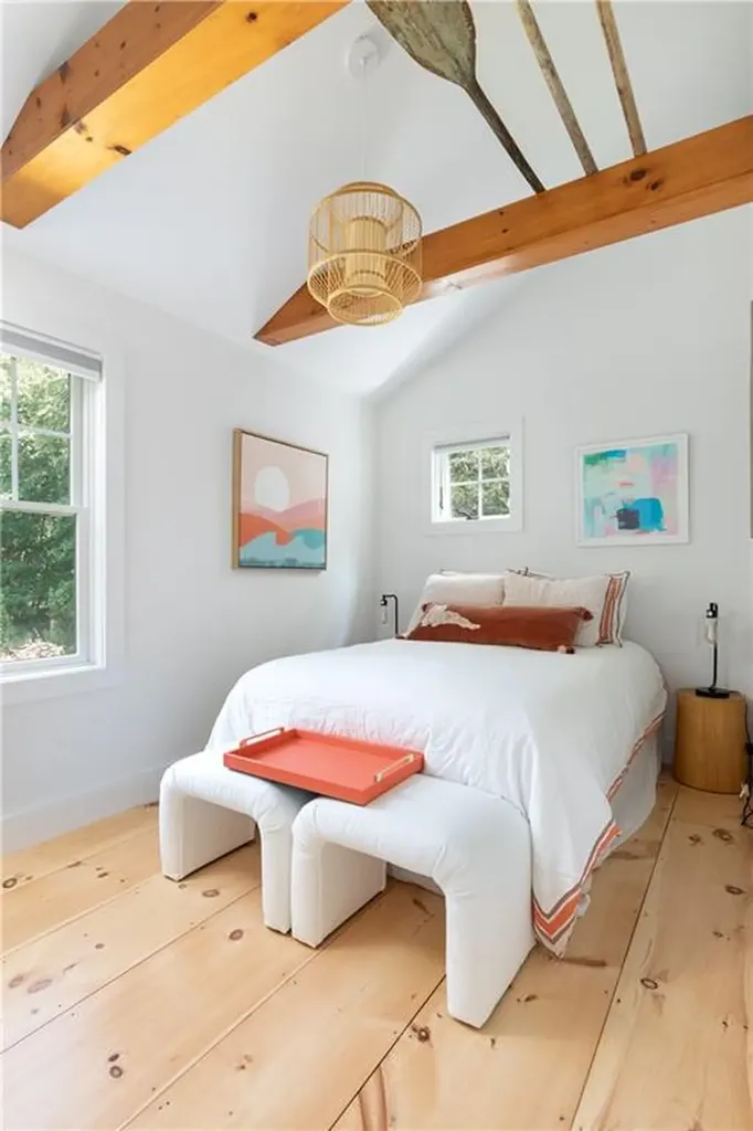 2 Scull Street Jamestown RI 02835