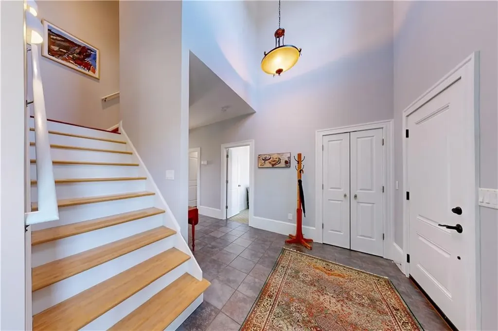 187 Horizon Drive Tiverton RI 02878