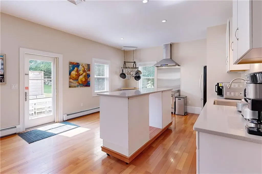187 Horizon Drive Tiverton RI 02878