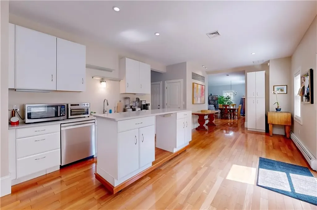 187 Horizon Drive Tiverton RI 02878