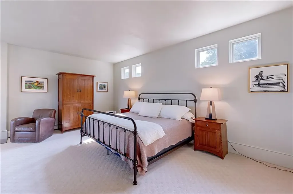 187 Horizon Drive Tiverton RI 02878