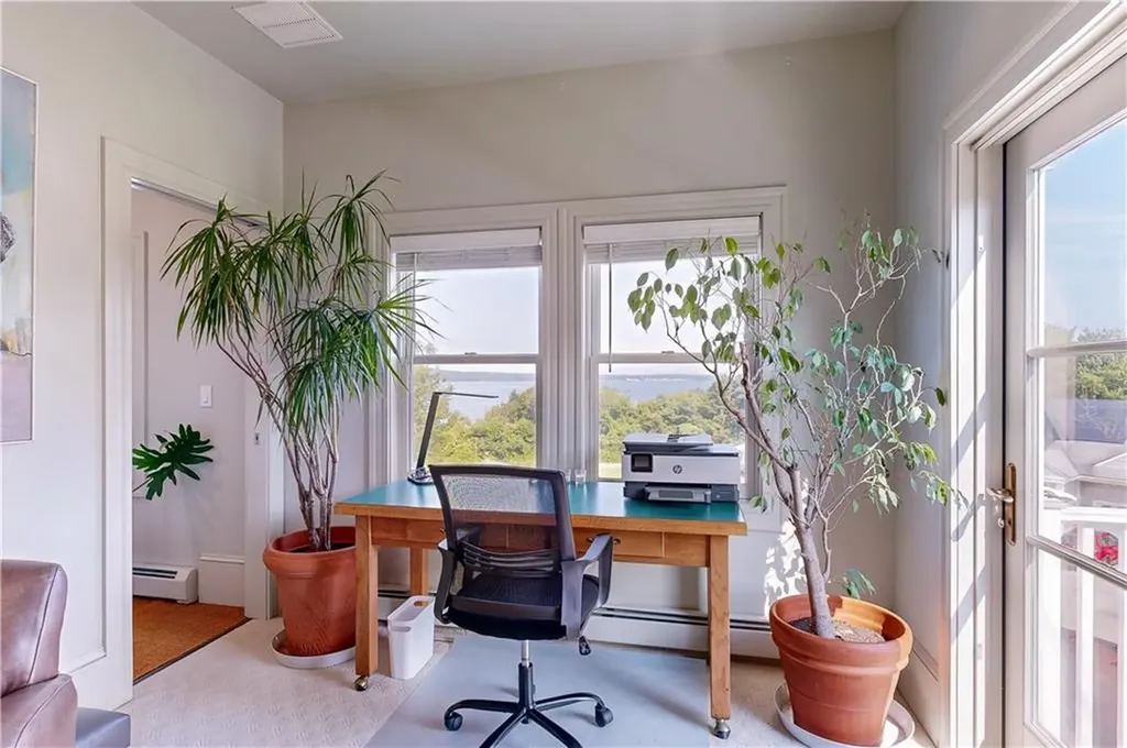 187 Horizon Drive Tiverton RI 02878