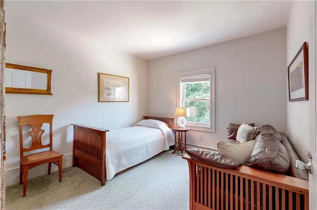 187 Horizon Drive Tiverton RI 02878