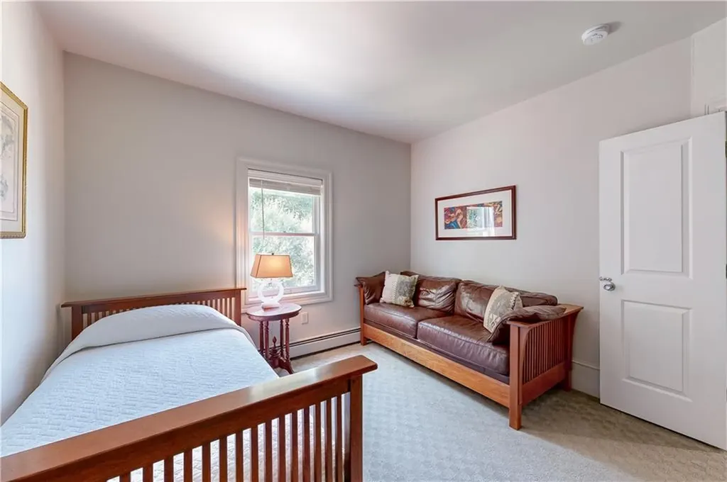 187 Horizon Drive Tiverton RI 02878