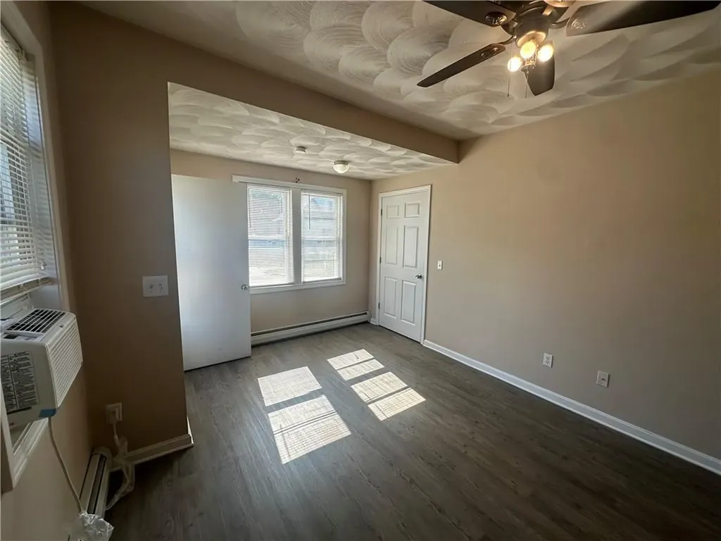 38 Woodland Avenue Cranston RI 02920