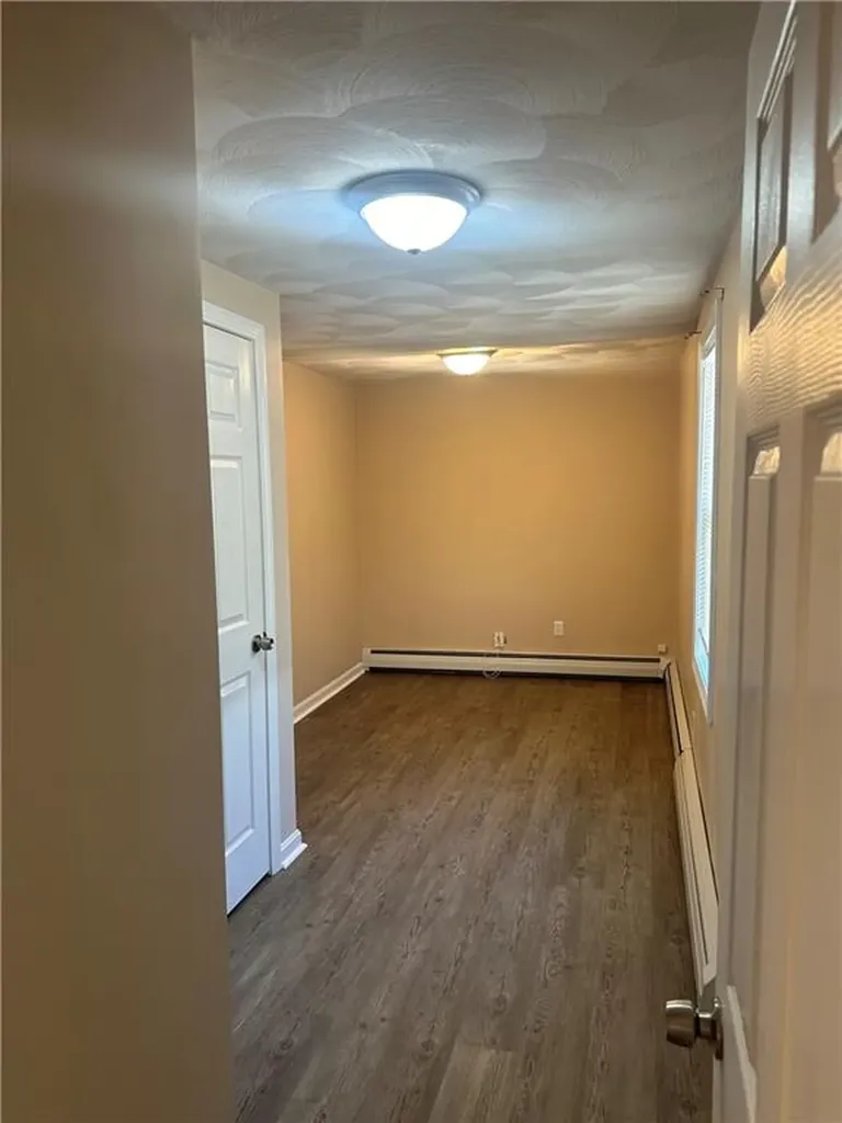 38 Woodland Avenue Cranston RI 02920