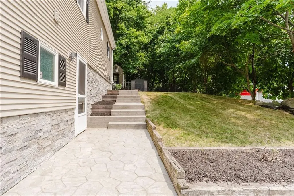 167 Mendon Road Cumberland RI 02864