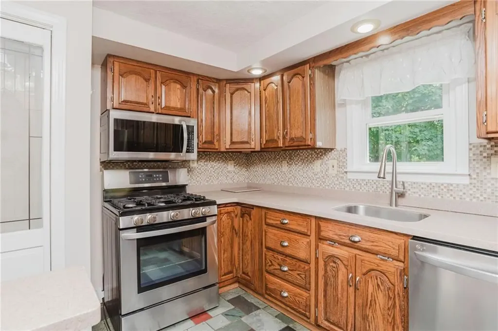 167 Mendon Road Cumberland RI 02864