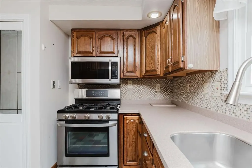 167 Mendon Road Cumberland RI 02864