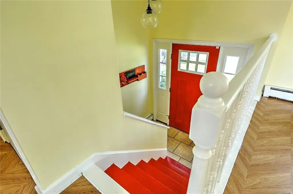 104 Levesque Street Warwick RI 02886