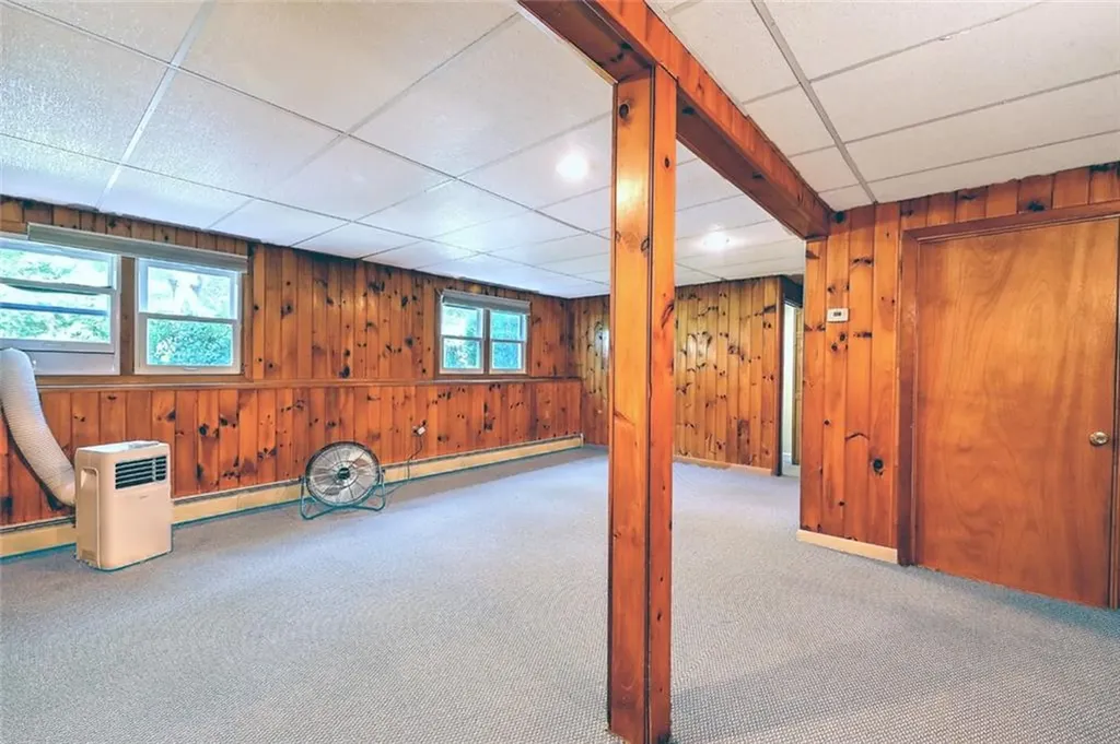 104 Levesque Street Warwick RI 02886