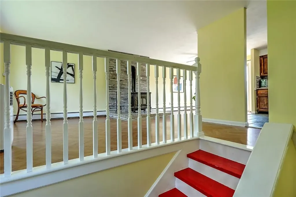 104 Levesque Street Warwick RI 02886
