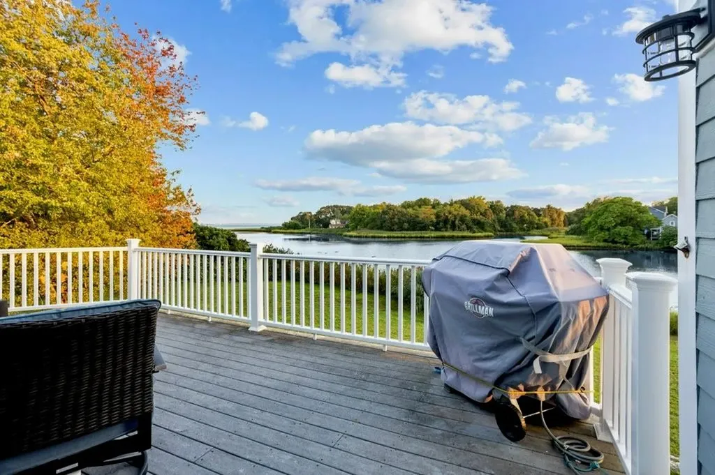 150 Old Mill Boulevard Warwick RI 02889