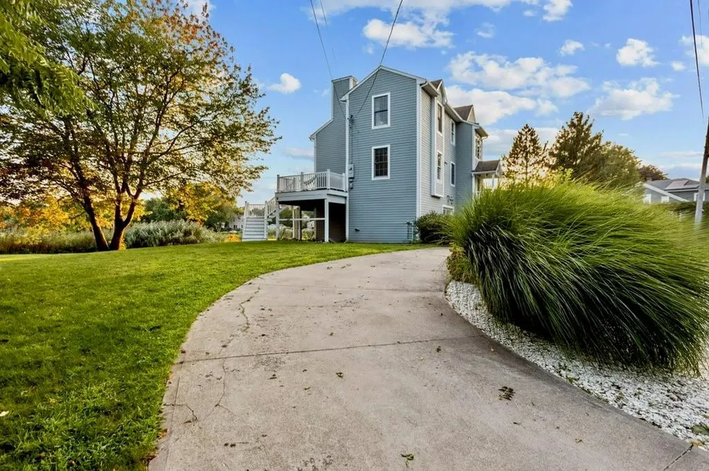 150 Old Mill Boulevard Warwick RI 02889