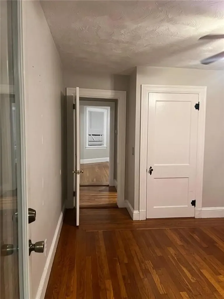 922 Park Avenue Cranston RI 02910