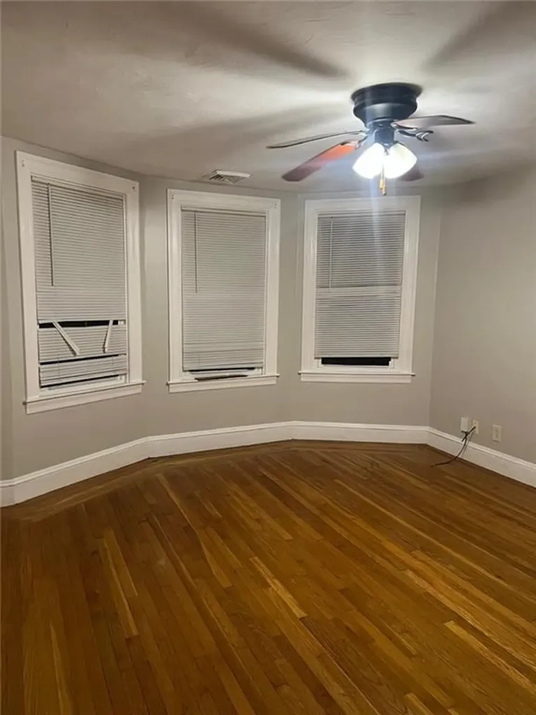 922 Park Avenue Cranston RI 02910